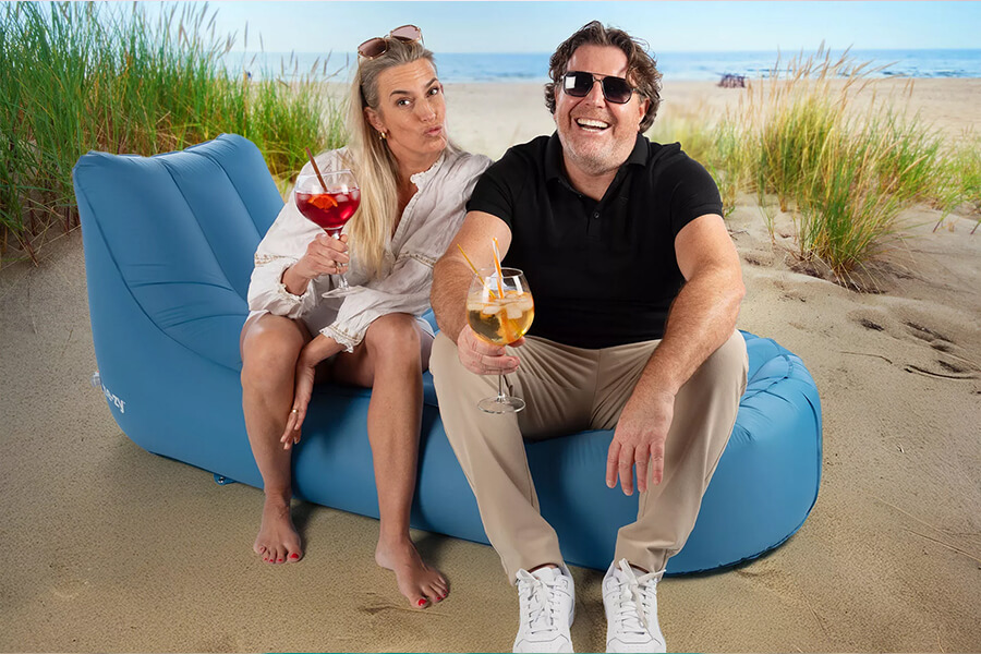 Mr. E-ZY premium lounger op vakantie